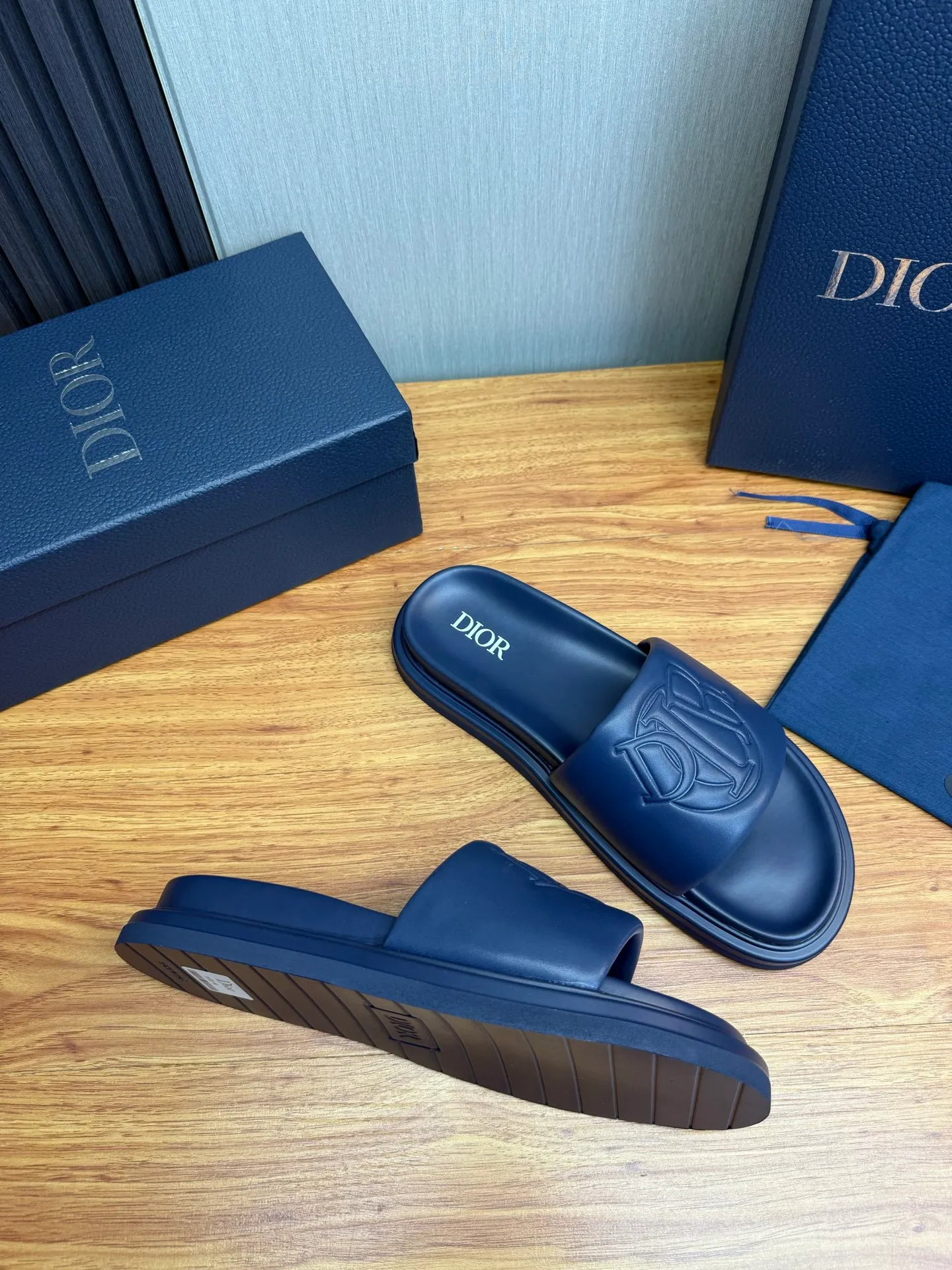 Men's shoes 280💰 Dior. Men's slippers🩴Official website 1:1 production 38-45 yards 45 46 🉑️Customized original material shipped✅